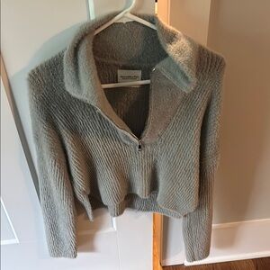 Abercrombie & Fitch Gray V-Neck Sweater